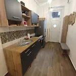 Hidden Gem For A Homey Getaway * ブダペスト