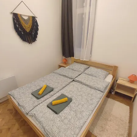 Hidden Gem For A Homey Getaway דירה *